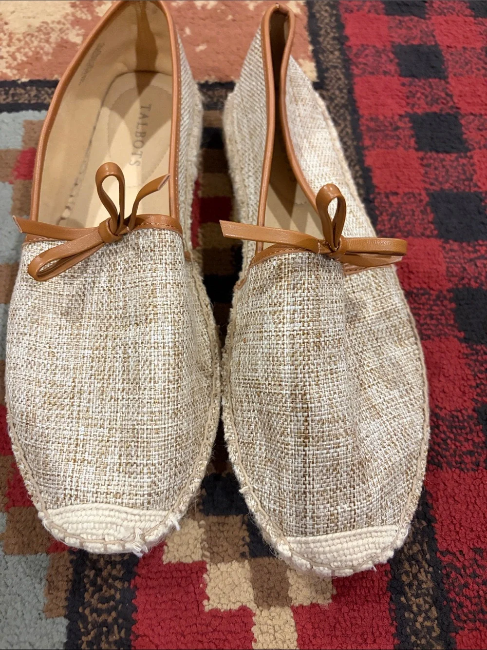 Women’s Talbots espadrille woven flats.